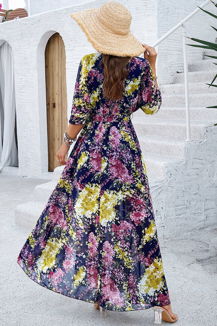 Robe mi-longue à imprimé floral, col en V, cache-cœur et ceinture 