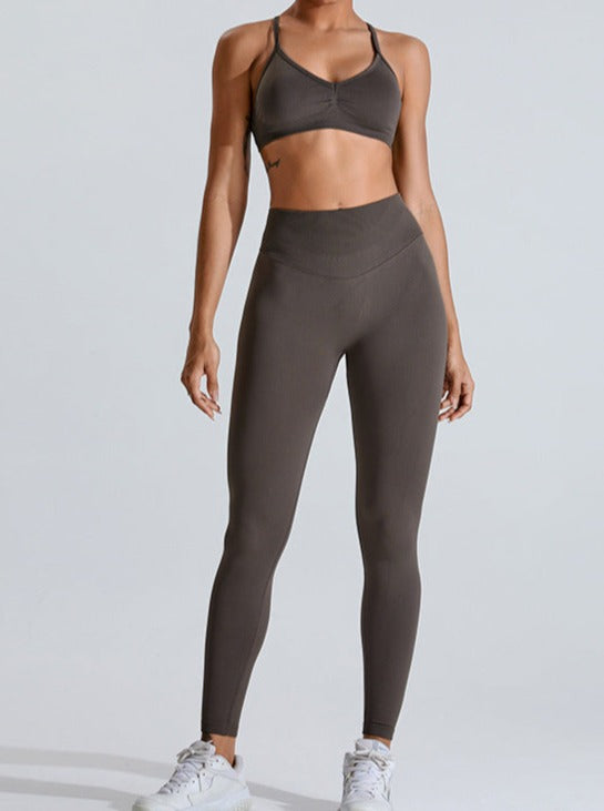 Pantalon de sport taille haute gris rehaussant le ventre 