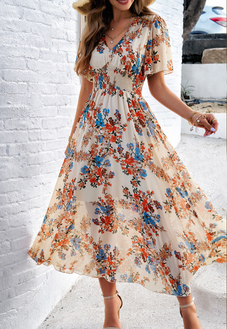 Robe d'été à col en V et imprimé floral abricot 