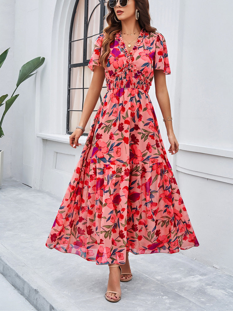 Robe d'été rose à imprimé floral et col en V 