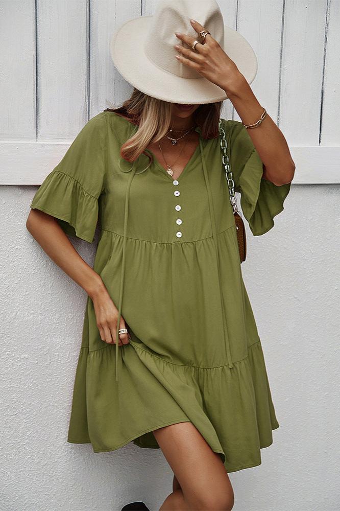 Robe chemise sexy verte à volants et col en V avec cordon de serrage 