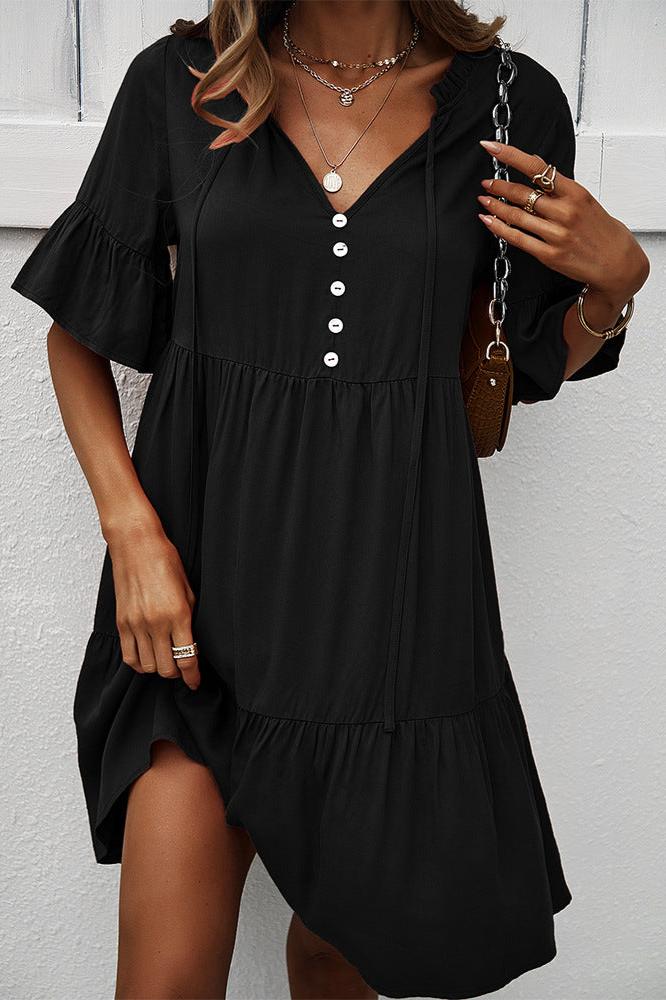 Robe longue noire sexy à volants et col en V avec cordon de serrage 