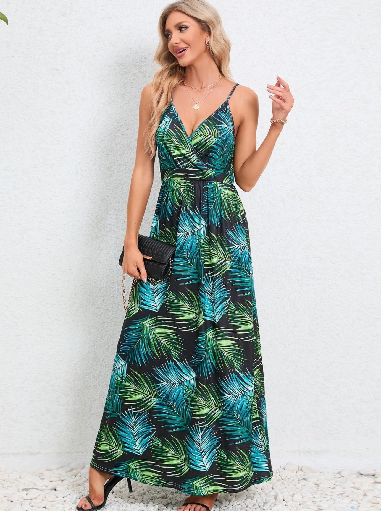 Robe longue verte à imprimé tropical 