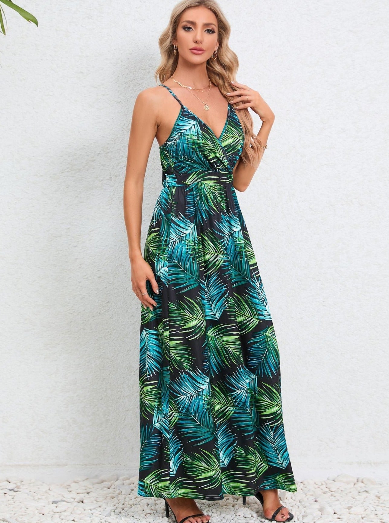 Robe longue verte à imprimé tropical 