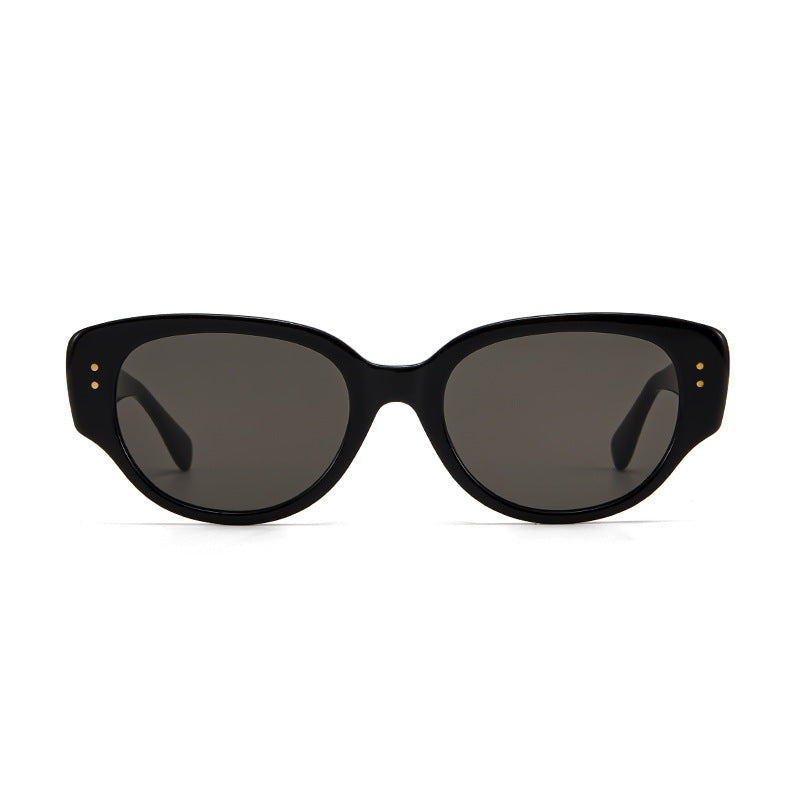 Trendy Classic Cat-Eye Sunglasses