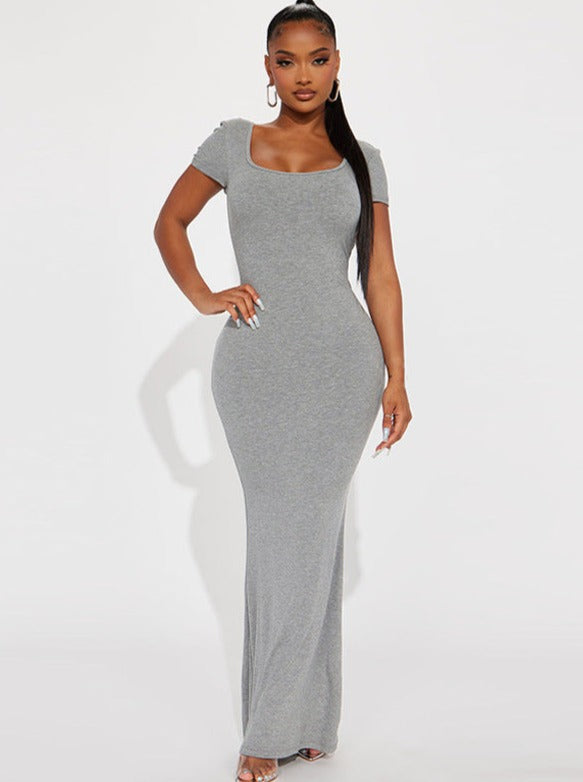 Robe longue moulante sexy dos nu à encolure carrée