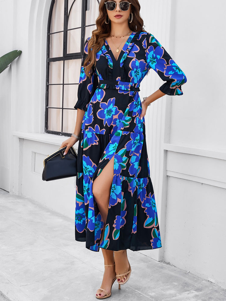 Robe d'été noire à imprimé floral et col en V 