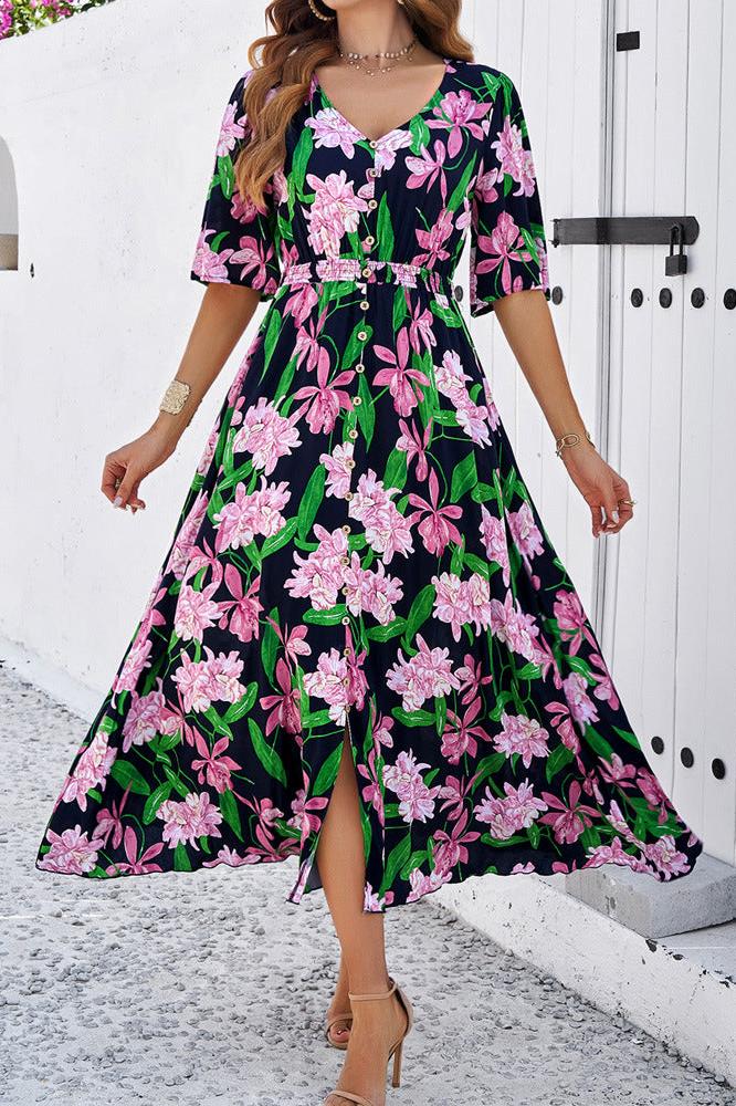 Robe mi-longue d'été chic à fleurs bleu foncé avec col en V et fente latérale 