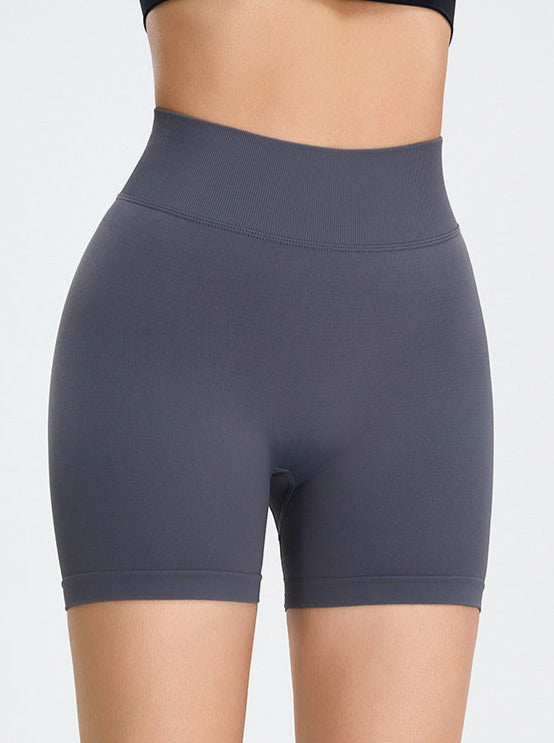 Short de sport taille haute sans couture gris anthracite rehaussant les fesses 