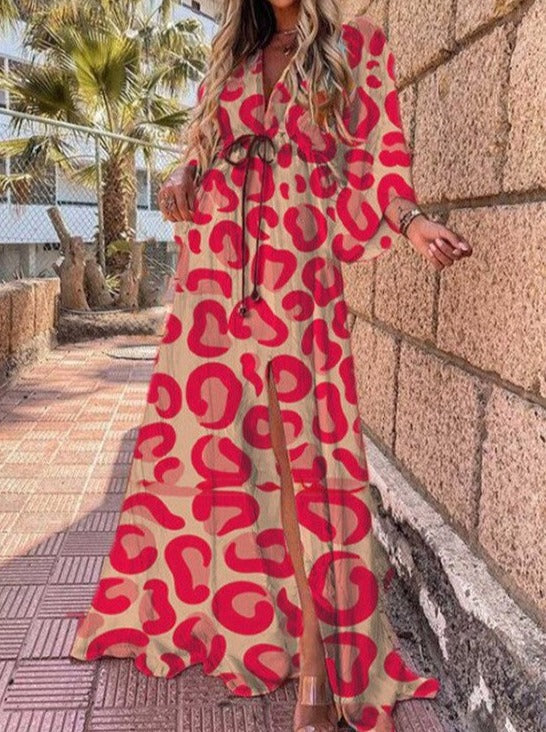 Robe longue rouge à lacets et col en V imprimé 